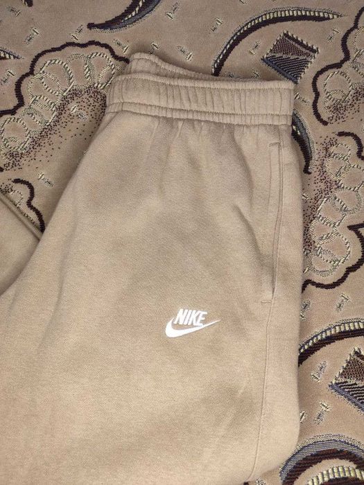 Спортивні теплі штани Nike. Пропонуйте вашу ціну