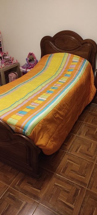 Cama de solteiro + colchão