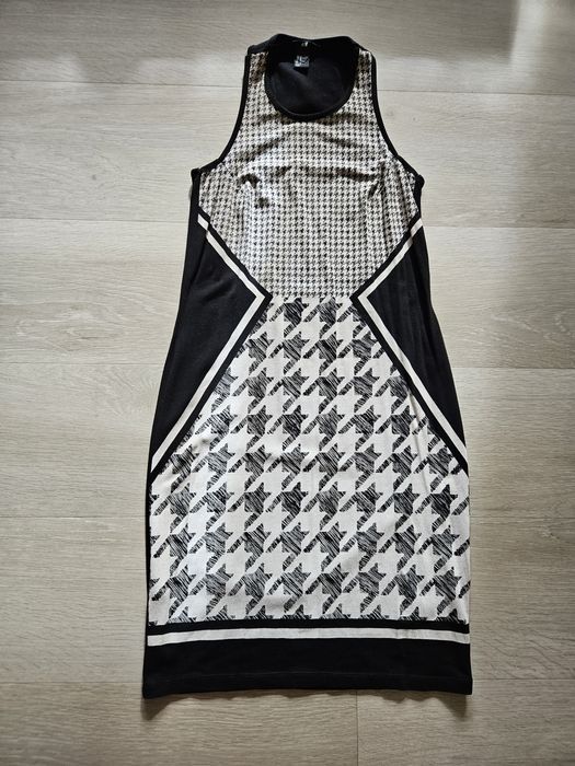 Sukienka damska elegancka