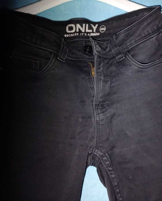 fajne proste jeansy Only