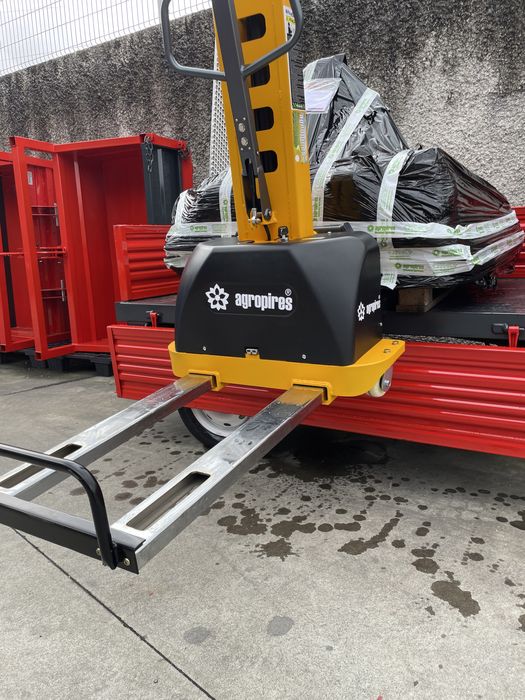 Stacker semi elétrico 500 kg