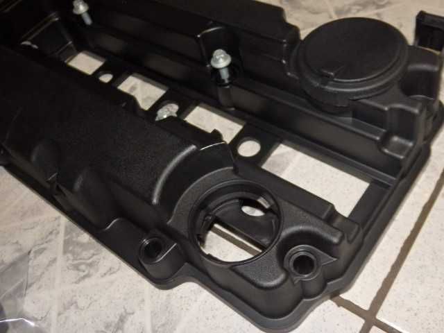 Nowa pokrywa zaworów odma Opel Corsa D, Astra J, Zafira C + uszczelka