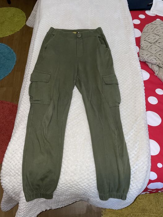 Calças verdes de algodão