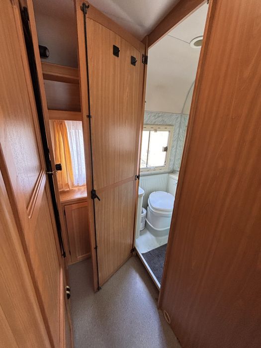 Autocaravana Burnster 2.5 TDI execelente condiçoões e bastantes extras