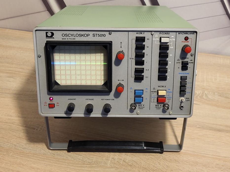 Oscyloskop ST-5010 PAE Radiotechnika ST5010 stara elektronika miernik
