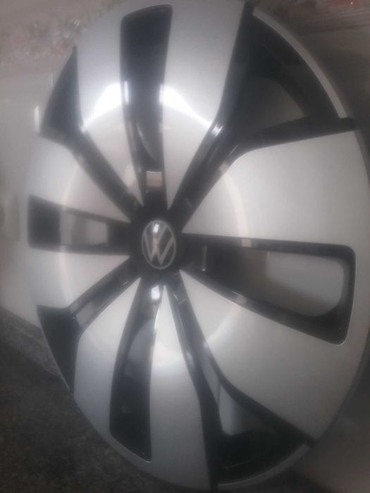 Vendo jante tampao  original  Grupo vw  GTI GTE nova