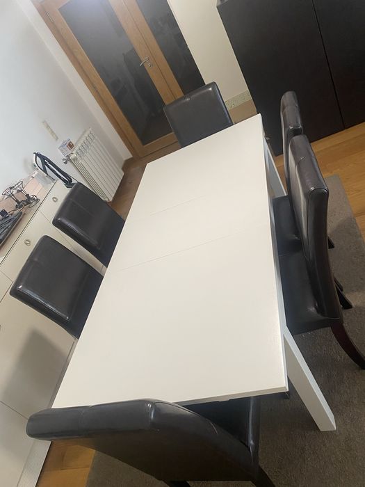 Mesa de jantar extensível + 6 cadeiras em pele – conjunto completo