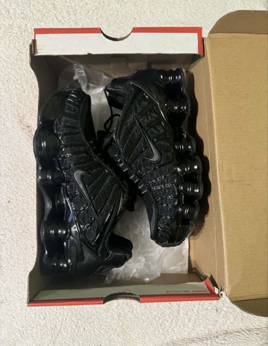 Nike shox 38 czarne nowe