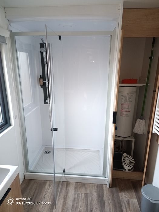 Bungalows/ mobile home