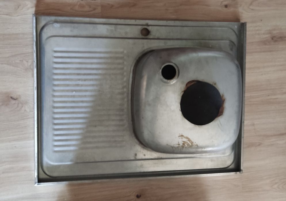 Раковина кухонная с сушилкой