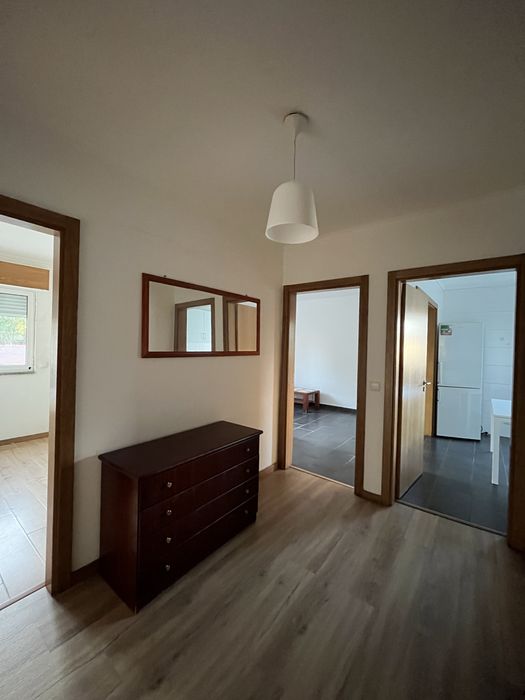 Arrenda-se T2 Centro Viseu