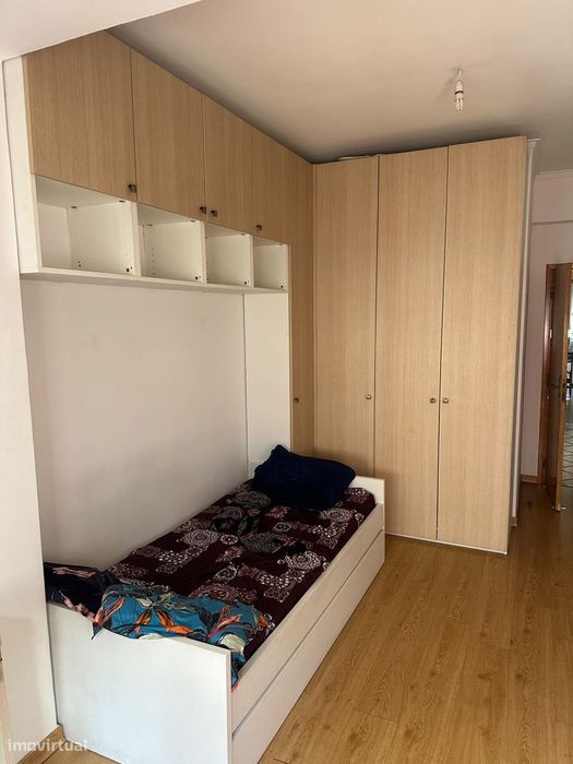 Excelente Apartamento T2 para Arrendamento (Sem Mobília)
