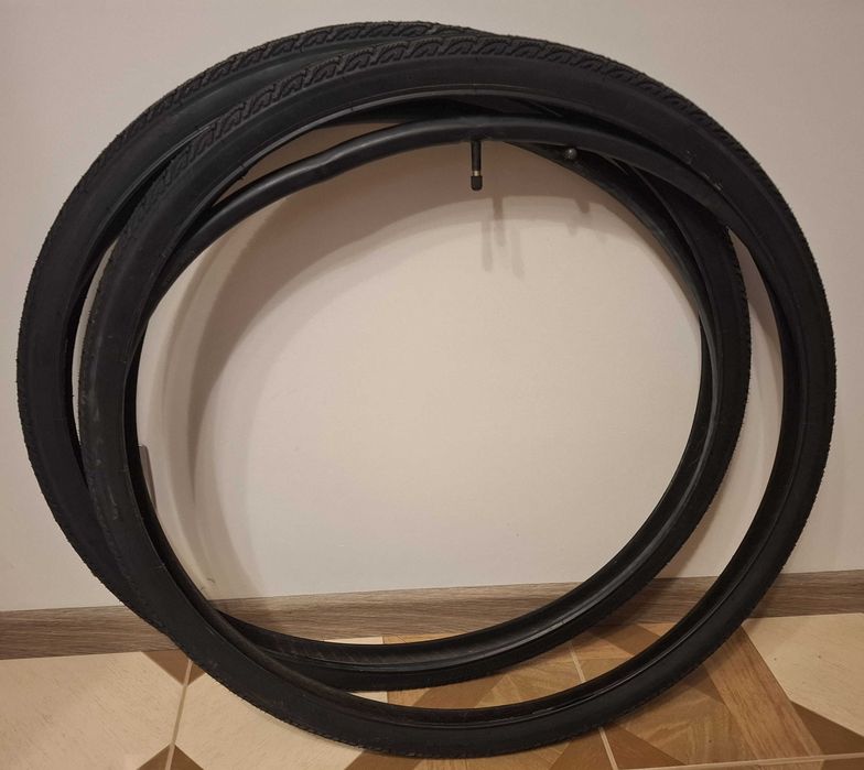 Opony Rubena Hook 28" 42-622 700-40C z dętkami Rubena