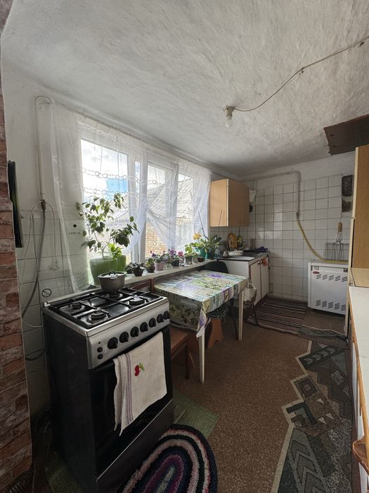 Продаж будинку і зем ділянки/Сонячне