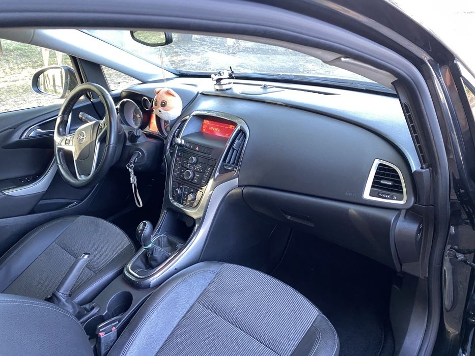 Opel Astra J 2012 року, 1.7 CDTI 136к.с