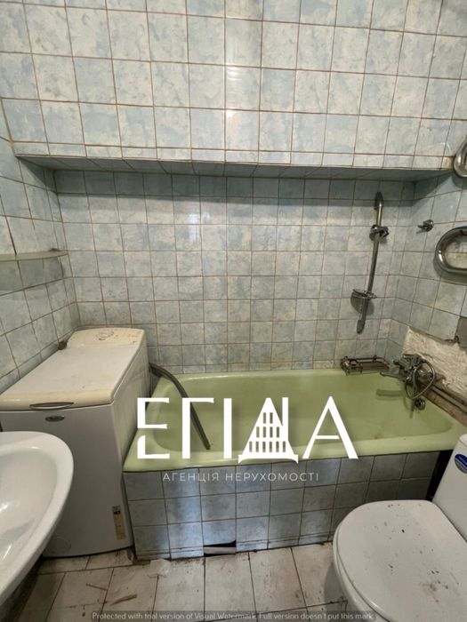 Продаж 2к квартири в центрі міста по вул. Віктора Чміленка