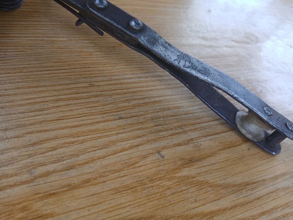 Секатор  садовый  высотный