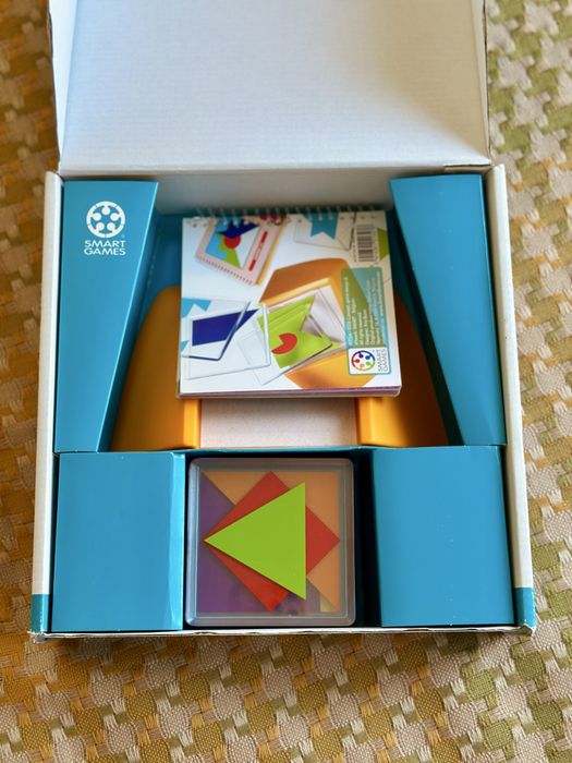 Гра Колір код від Smart Games Colour Code Цветовой код