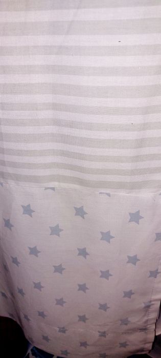 Zasłony niebiesko białe