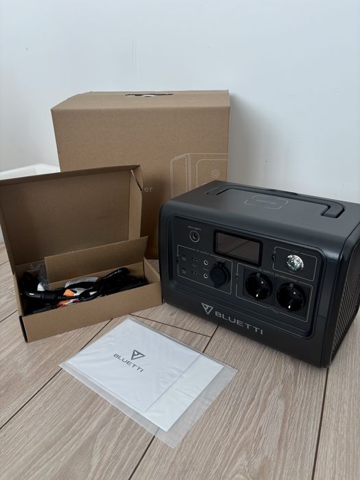 Зарядна станція BLUETTI EB70 1000W 716Wh