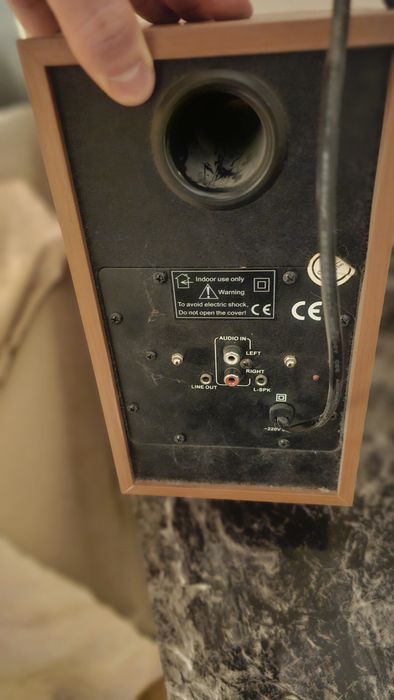 Колонки F&D 2.0 40 Вт з сабвуфером