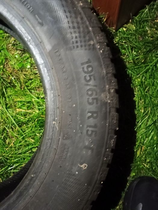 Opony zimowe  195/65 r15