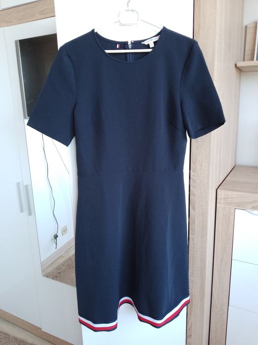 Sukienka Tommy Hilfiger roz 38