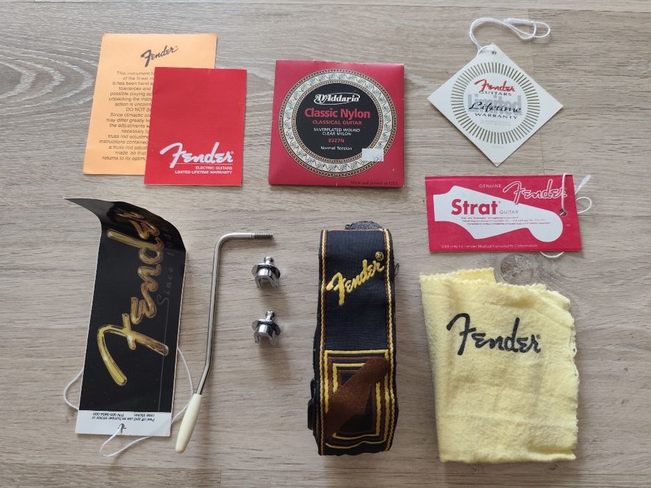 Fender American Stratocaster 2002 – Sunburst USA + Estojo Original