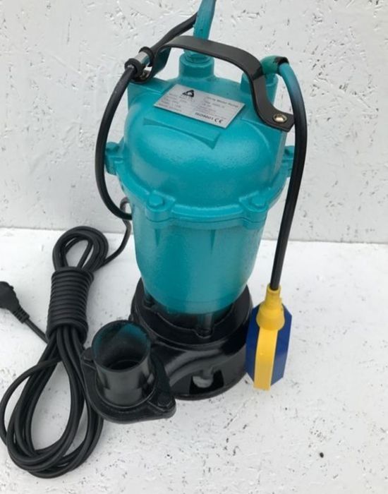 Насос 2.6 квт 12 тонн , для каналізації і вигрібних ям.