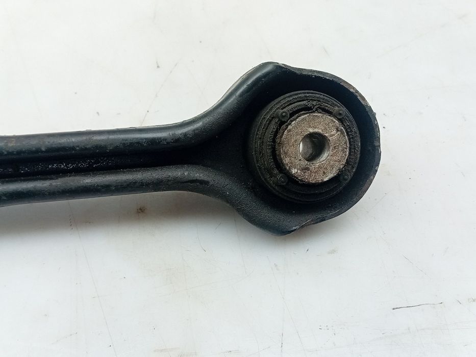 Braço de suspensão trás esquerdo BMW X1 (E84)