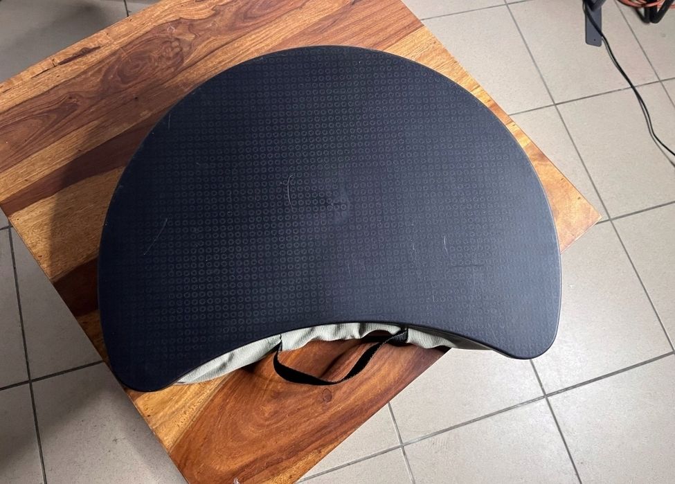 Podstawka pod laptopa  IKEA BYLLAN