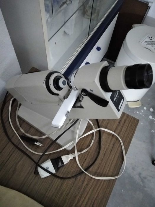 equipamento de consultório de Oftalmologia