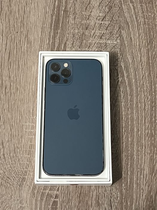 Продам айфон 12 про 256 гиг