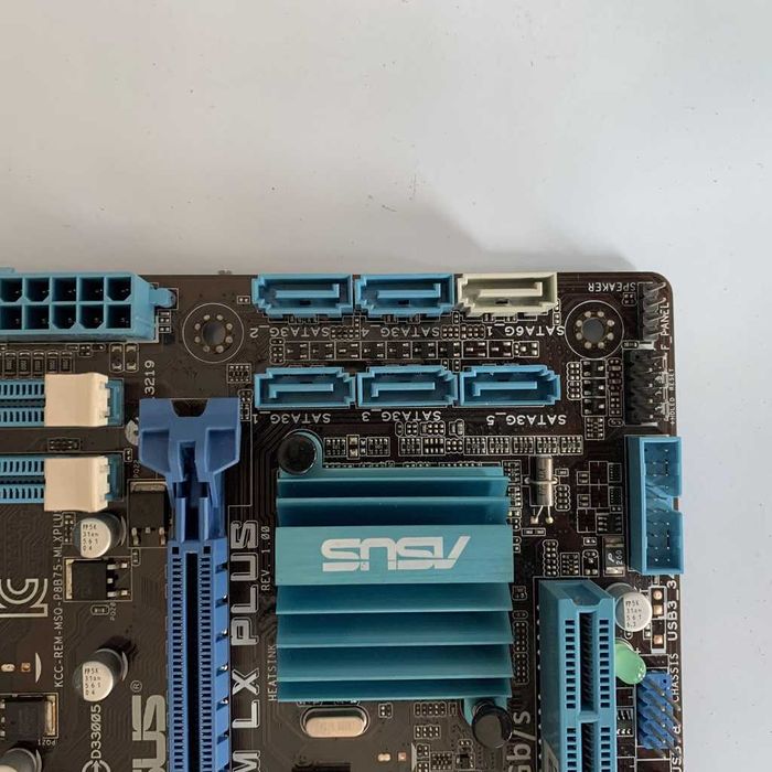Asus Motherboard64585430795393124