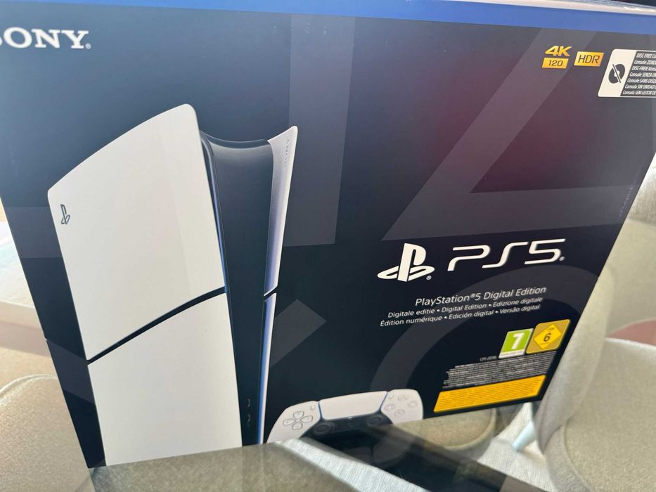 PS5 Digital Edition 1TB (Slim) – Nova e Selada – 500€