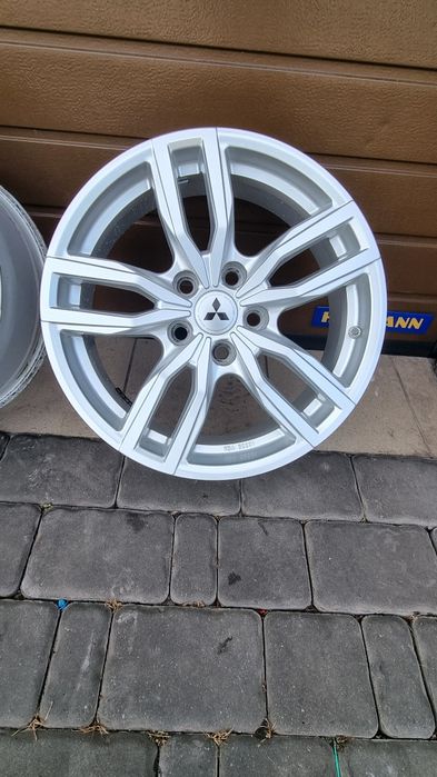 Felgi 17 cali Mitsubishi