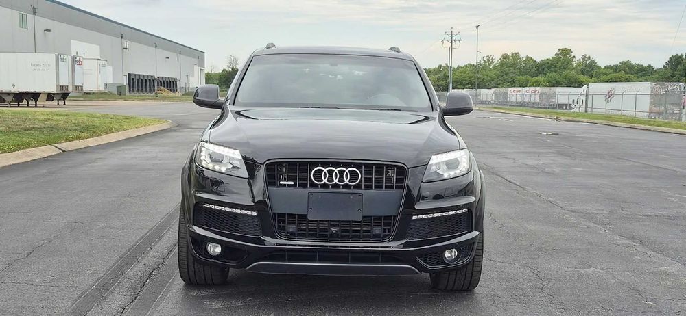 Audi Q7 quattro Sport S-line      2014