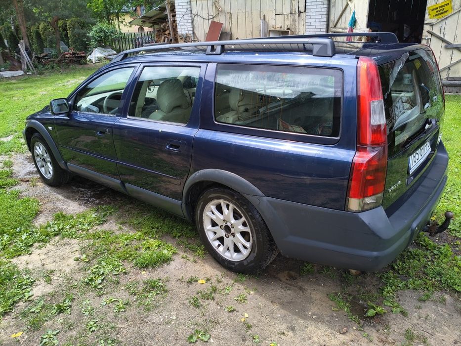Sprzedam Volvo XC70 2,4d