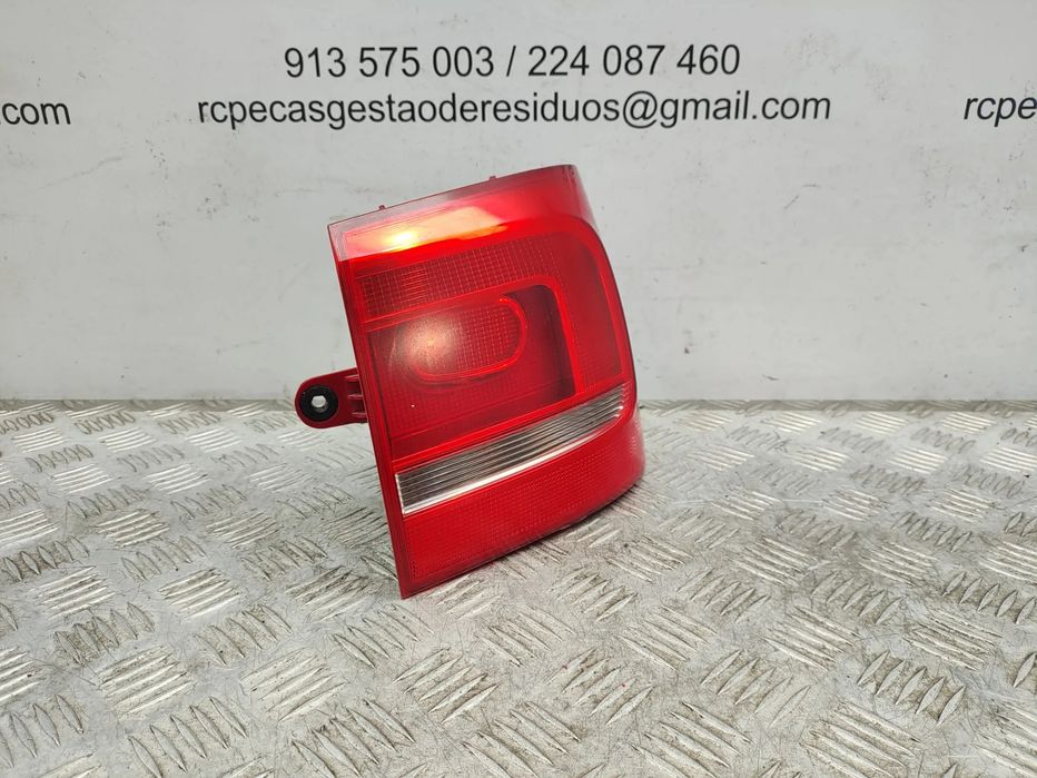 Farolim traseiro trás direito original VW Volkswagen Touran Mk1 1T3