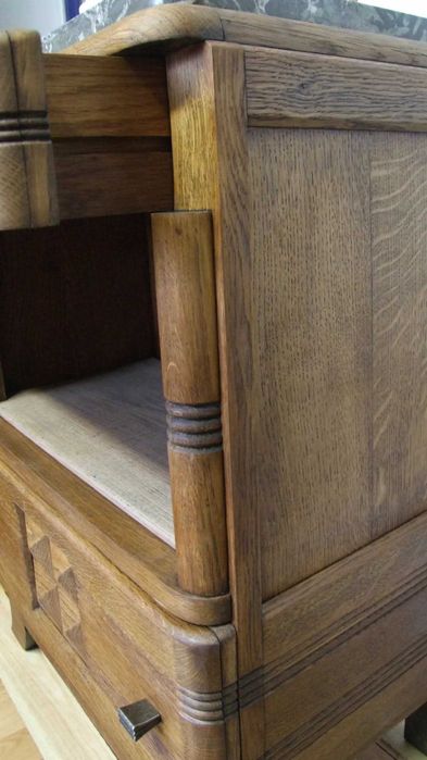 Szafka nocna Art Deco z marmurowym blatem