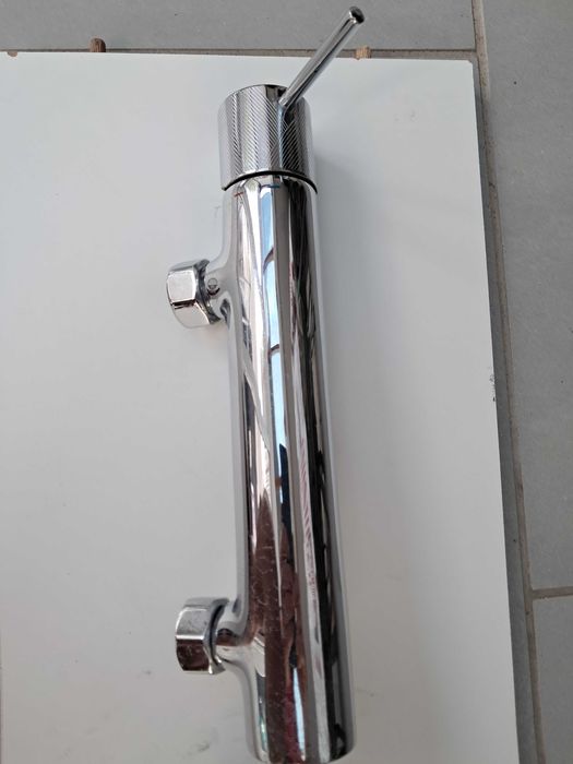 Torneira misturadora para duche impecável