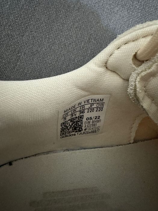 Кросівки Adidas Ozweego оригінал