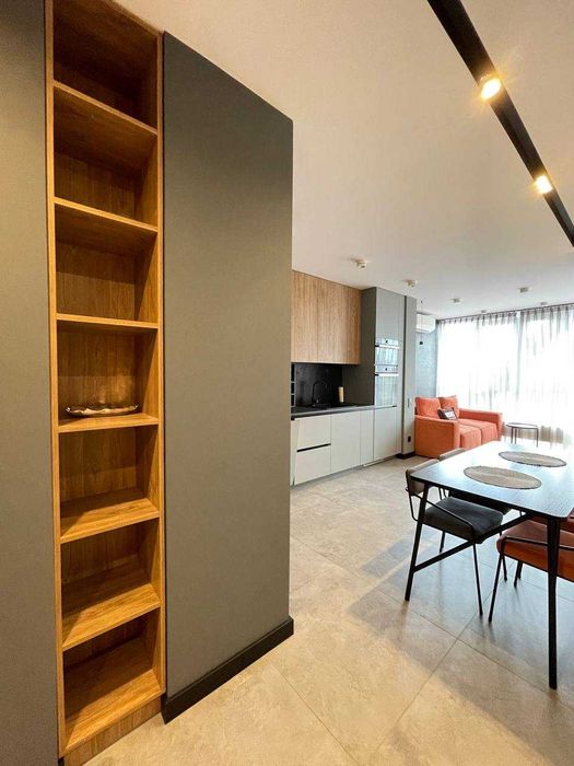 Героїв УПА 73в. Студія+спальня. Гардероб.  60м.кв.  Підземний паркінг!