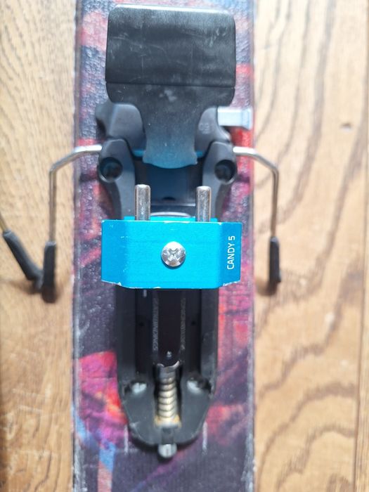 Narty skiturowe Armada 142. WiązaniaATK