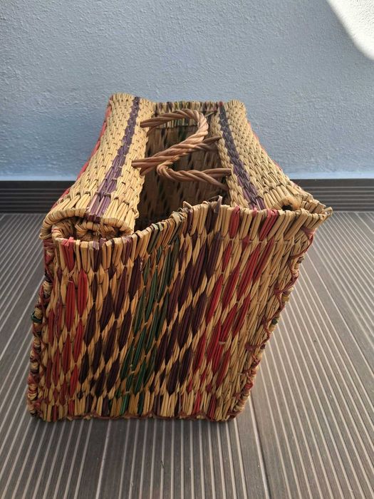 Vende-se Cesta de Junco Tradicional