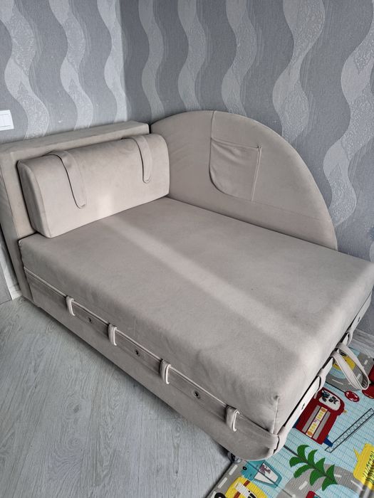 Диван - софа розсувний підлітковий