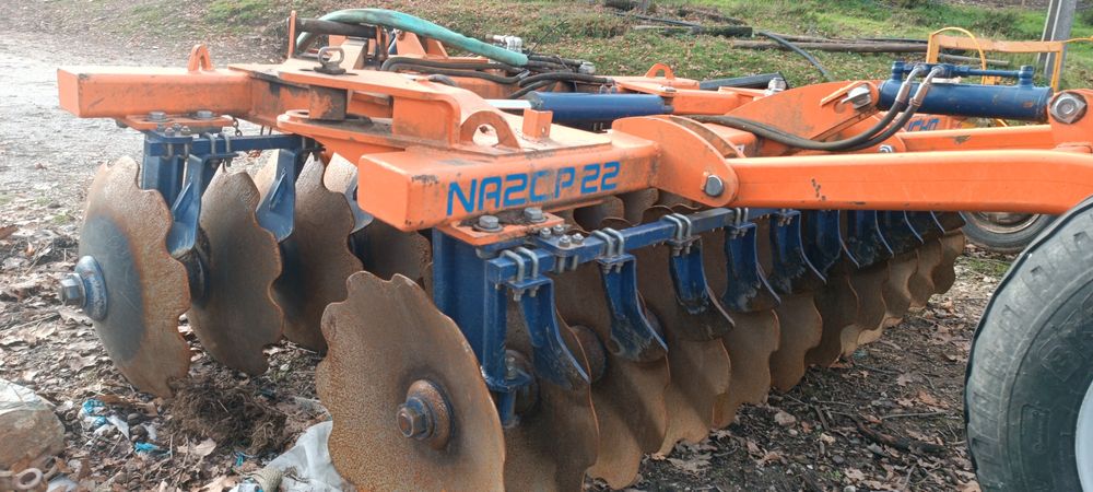 Grade de discos rebocavel