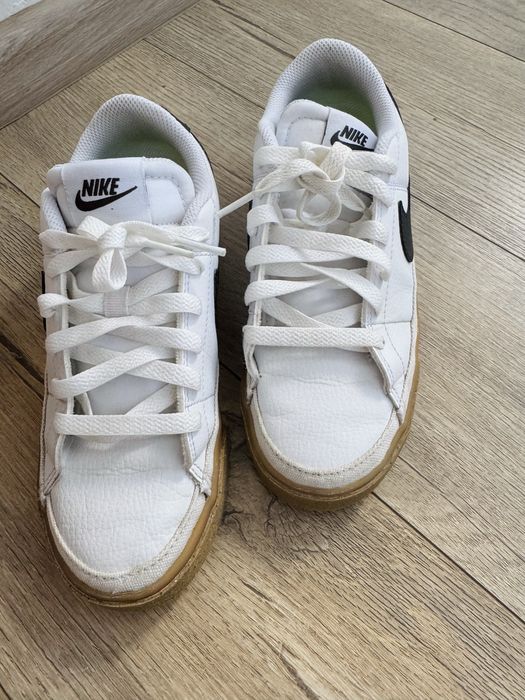 Кросівки Nike підліткові