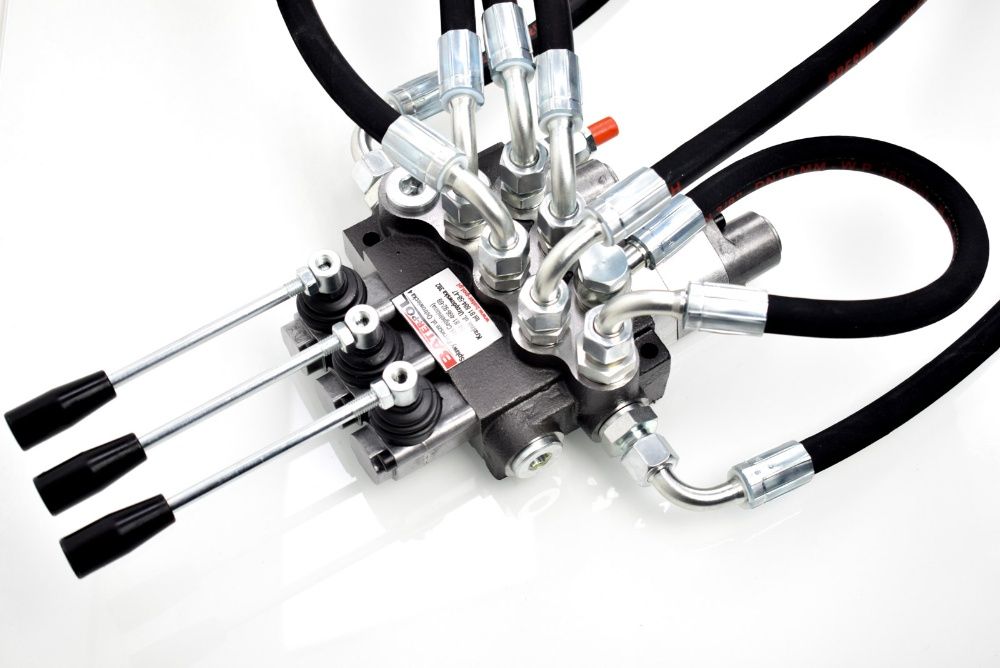Rozdzielacz hydrauliczny MF 235, 255 3-sekcyjny, 2812 Ursus 3512