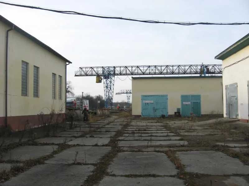 Комплекс переробки деревини, 1726 кв. м, вул. Миколи Микитюка, 103